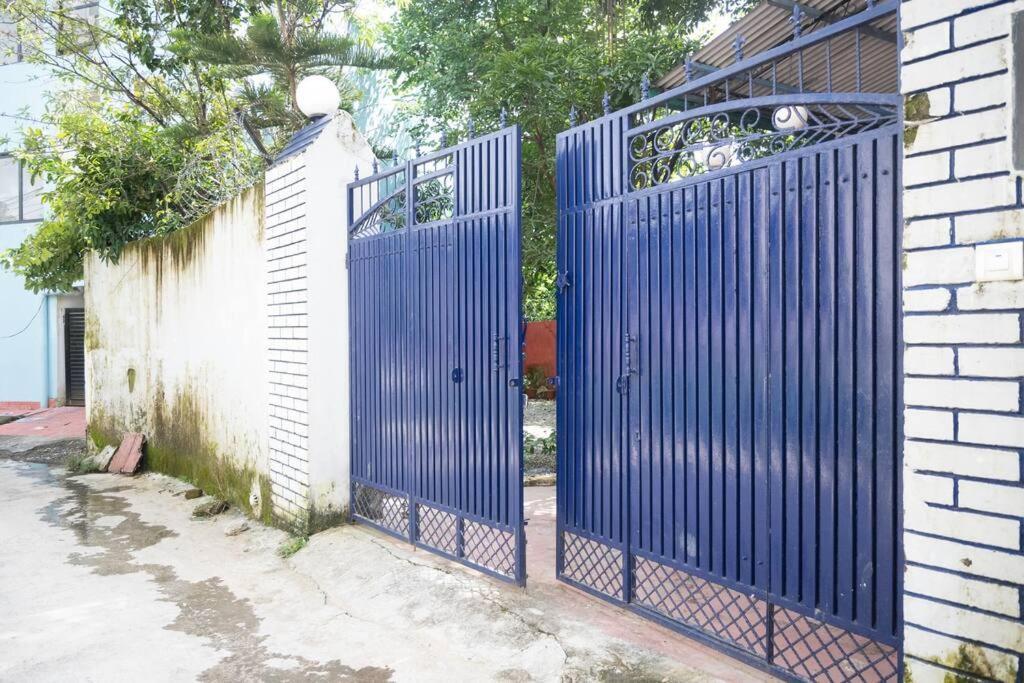 Blue Door Villa By Homeyhuts Rājpur Exterior foto
